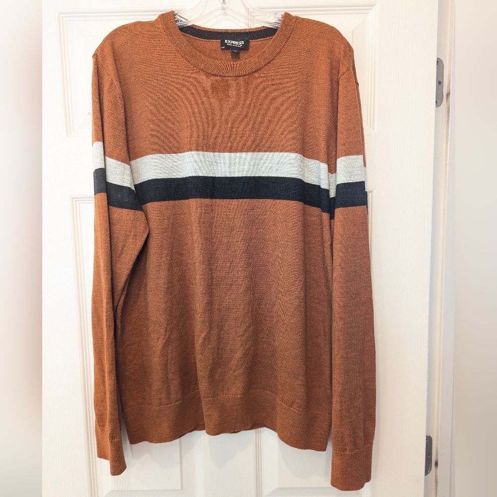 Express Man's Marino wool bland striped camel brown crew neck sweater size XL